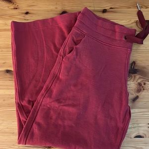 GUC Athleta wide-leg Balance jogger